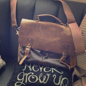 Messenger bag